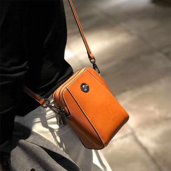Stylish Shoulder Bag - Adjustable Strap for Men in Bangladesh