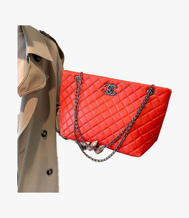 Spacious Tote Bag - Zip Closure for Women in Bangladesh
